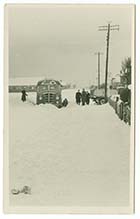 Millmead Road/Coach stuck in snow 1956 | Margate History